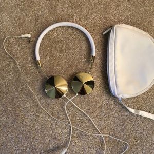 Frends Layla Gold Headphones